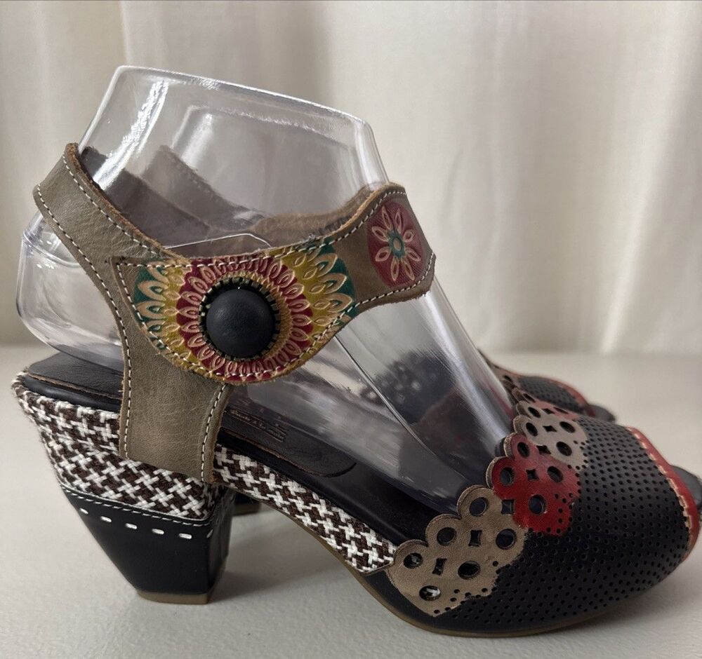 L'Artiste Jive BM Sandals Size 7.5-8 Euro 38 Black Red Tan Boho Retro - Picture 5 of 16